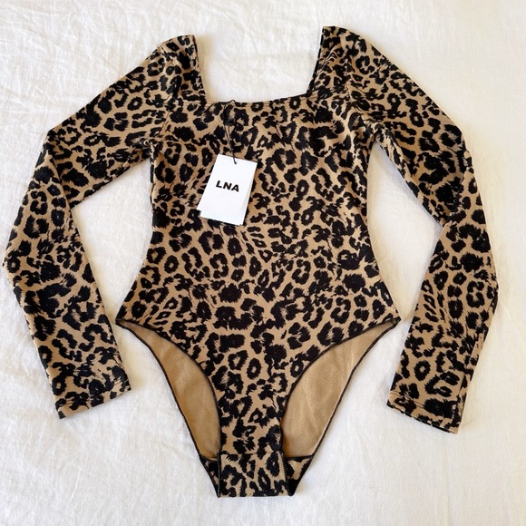 LNA REVOLVE Leopard Animal Print Square Neck Long Sleeve Bodysuit Size Small - Picture 1 of 9